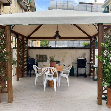 Sunny Apartment With Big Terrace ラッパロ エクステリア 写真