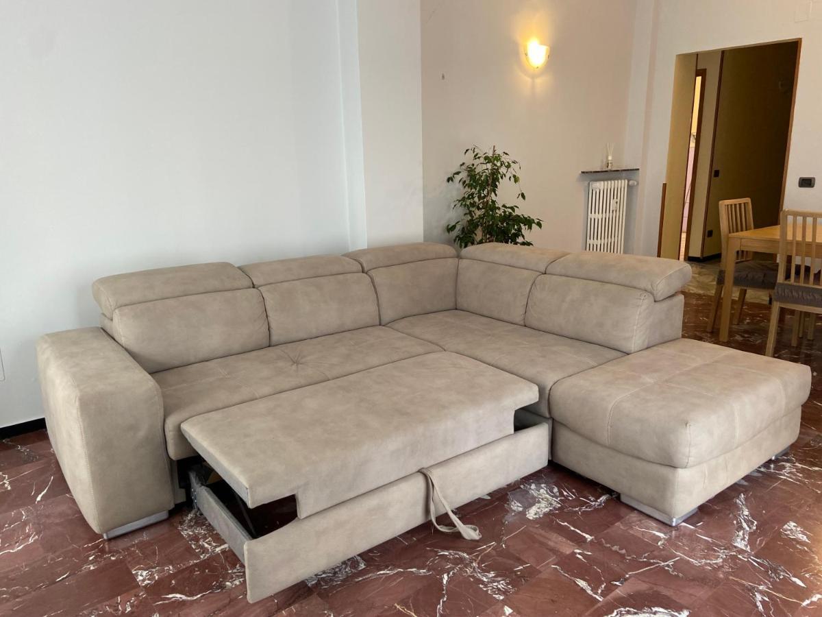 Sunny Apartment With Big Terrace ラッパロ エクステリア 写真